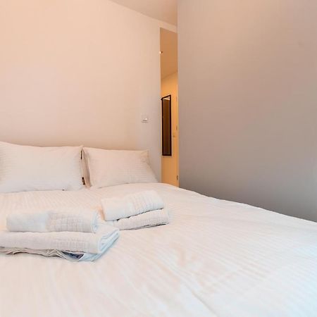 Brozka Comfort Apartment Krakow Exterior photo